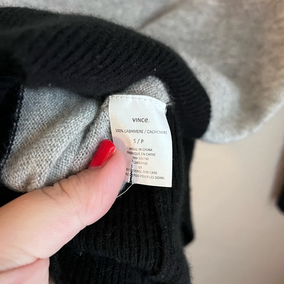 Vince cashmere sweater size small - Picture 3 of 4